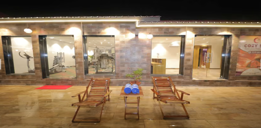 Sarovar Portico